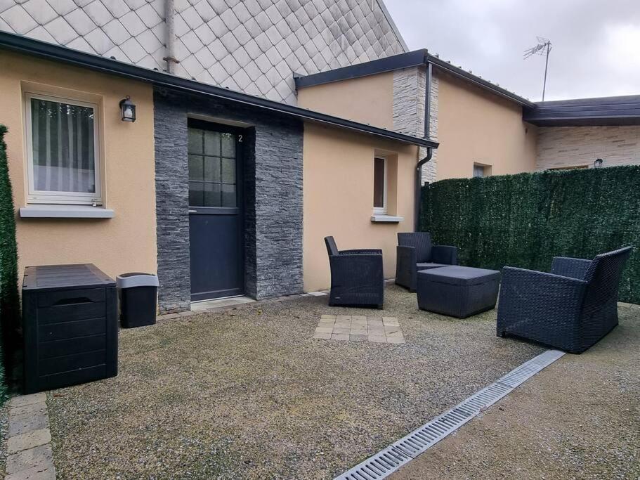 Agreable Logement / Netflix แซงต์-ปิแอร์-เดส์-กอร์ ภายนอก รูปภาพ